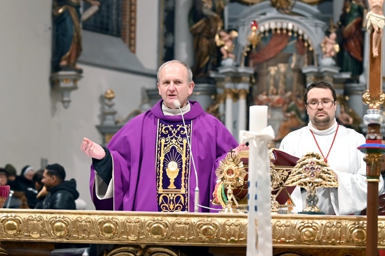 Ząbkowice Śl. Z modlitwą o uzdrowienie