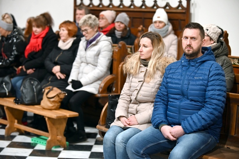 Ząbkowice Śl. Z modlitwą o uzdrowienie