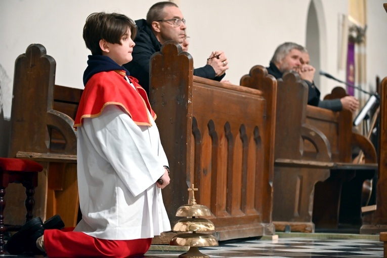 Ząbkowice Śl. Z modlitwą o uzdrowienie