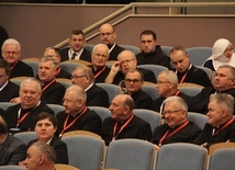 Tarnów. Ósma sesja plenarna V Synodu Diecezji Tarnowskiej