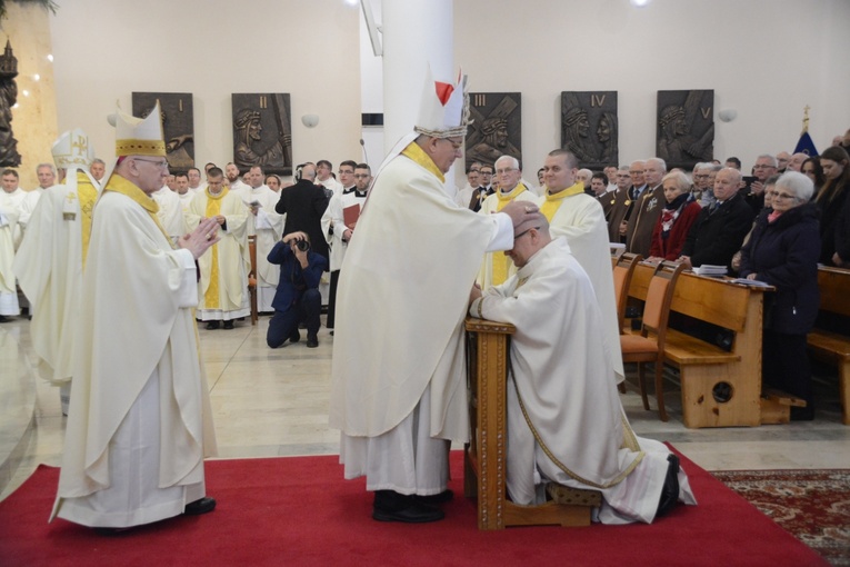 Sakra biskupa Waldemara Musioła