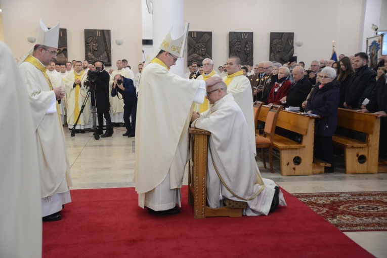 Sakra biskupa Waldemara Musioła