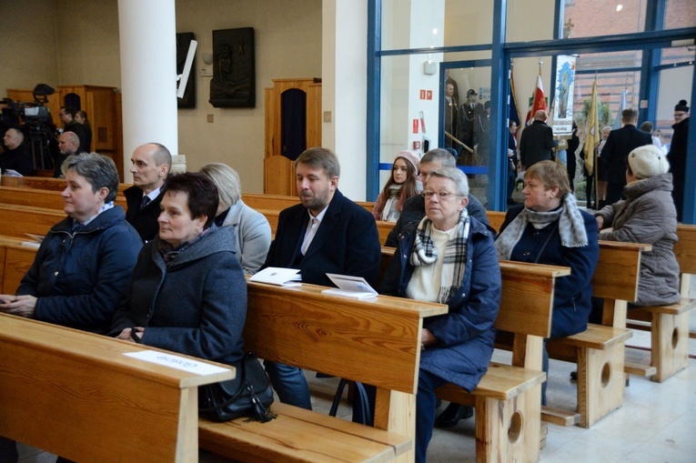 Ostatnie przygotowania do celebracji święceń biskupich