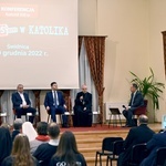 Świdnica. Konferencja "Fake newsem w katolika"