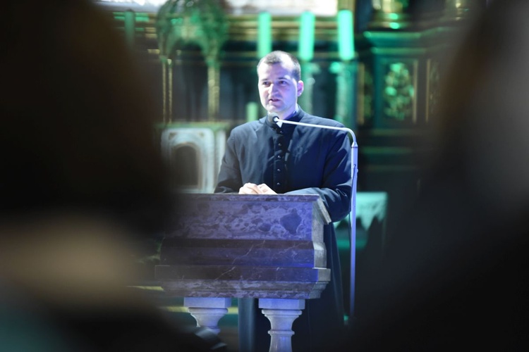 Oczekiwanie w Wojniczu