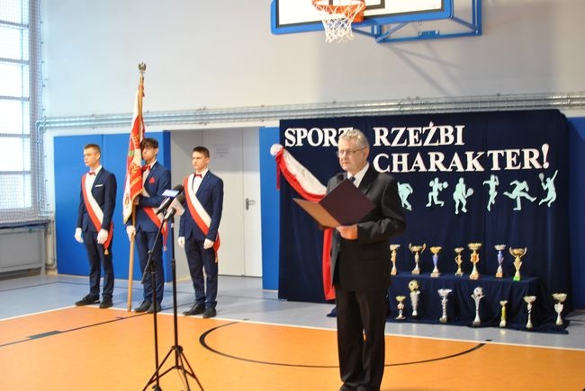 Stalowa Wola. Sport rzeźbi charakter