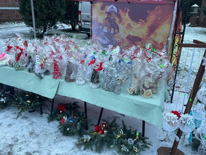 Parafialny jarmark w Nowej Rudzie Słupcu