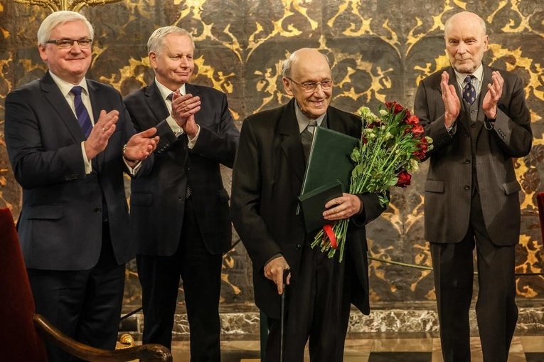 Ks. prof. Michał Heller nagrodzony