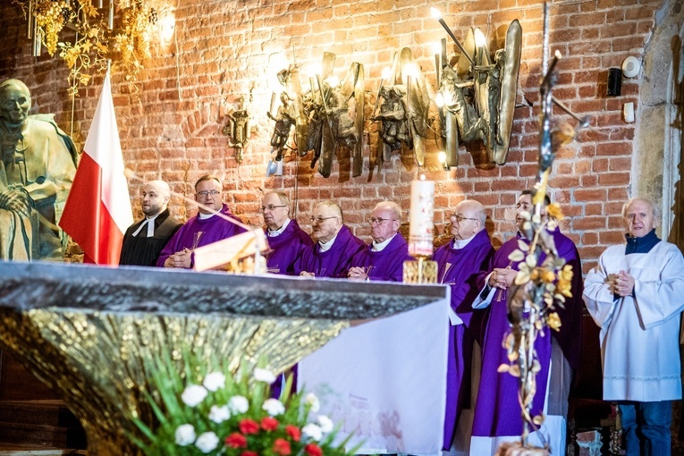 Modlitwa w 41. rocznicę wprowadzenia stanu wojennego