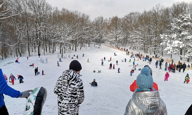 Katowice. Tor saneczkowy w Parku Kościuszki jest już otwarty