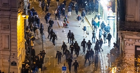 Zamieszki w kilku europejskich miastach po porażce Maroka w półfinale mistrzostw świata