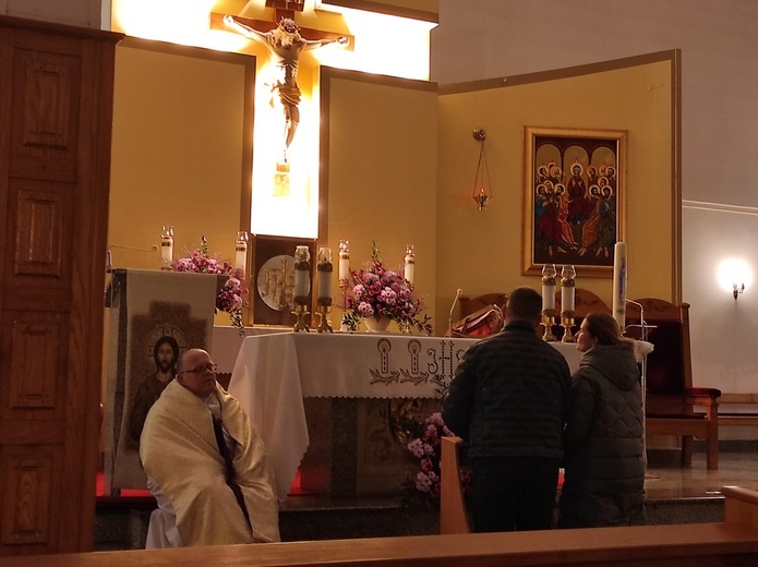 Adoracja Najświętszego Sakramentu dla małżonków