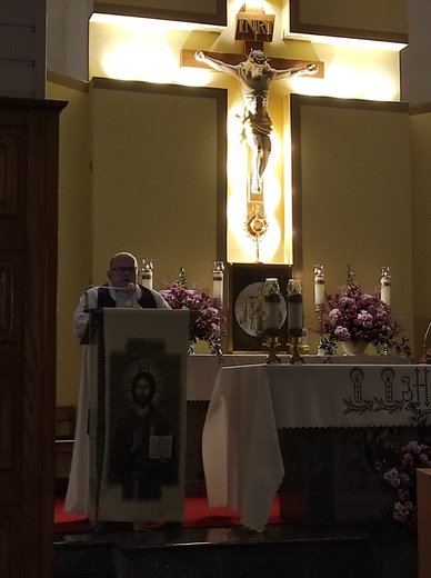 Adoracja Najświętszego Sakramentu dla małżonków