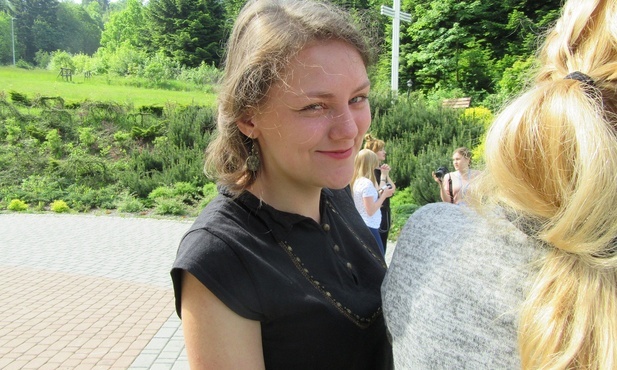 Postulator procesu beatyfikacyjnego Heleny Kmieć otrzymuje wiele informacji o łaskach udzielanych za jej wstawiennictwem