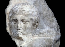 Minister kultury Grecji: radość z decyzji papieża o zwrocie zabytków z Partenonu