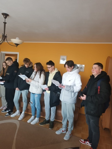 Ustecka młodzież dla seniorów 
