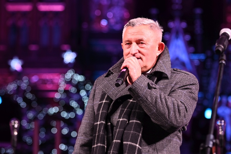 Strzegom zakolędował z zespołem Enej