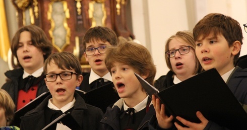 "Poznańskie słowiki" w Pile