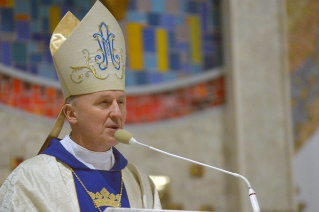 Roraty z ordynariuszem