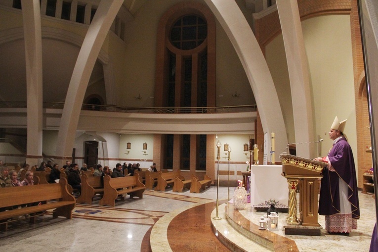 Sącz Boga. Znak, którego szukacie