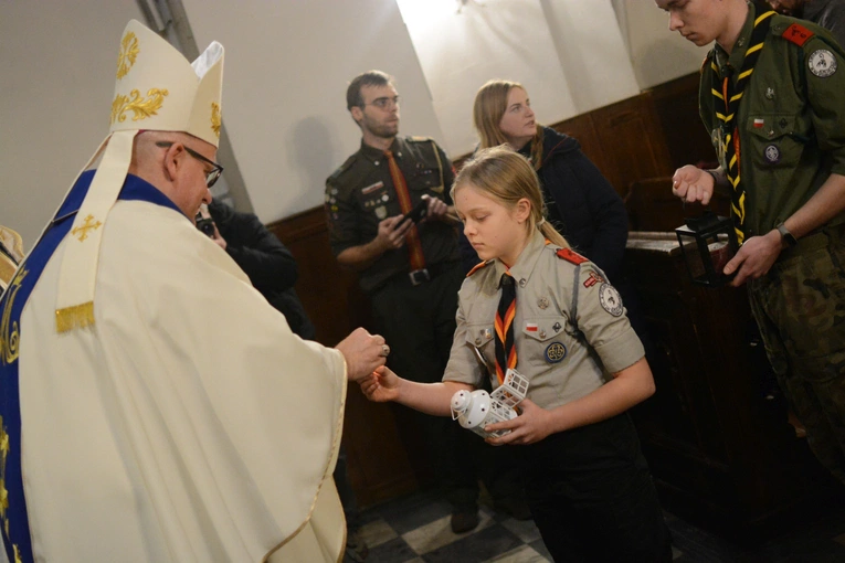 Betlejemskie Światło Pokoju w Opolu
