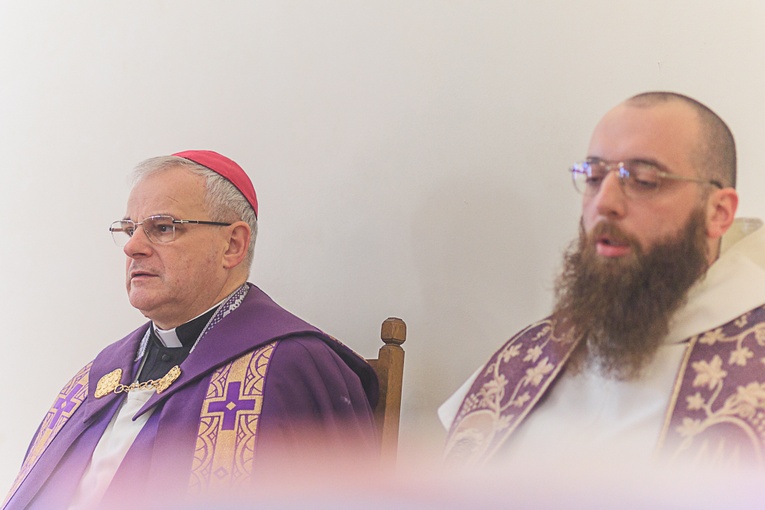 Adwentowa skrutacja dla młodzieży