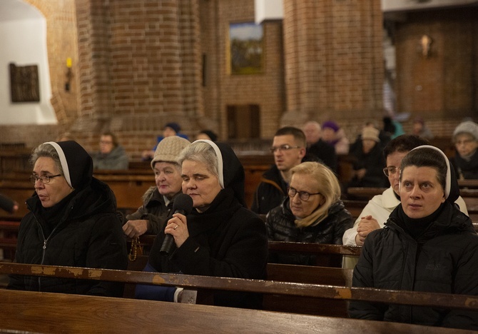 Pożegnanie bp. Werno w Kołobrzegu, cz. 1