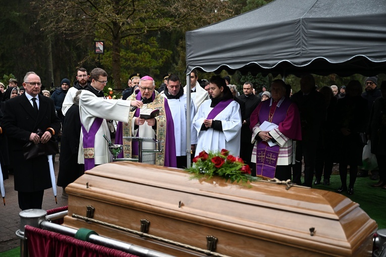 Pogrzeb bp. Werno w Koszalinie, cz. 2