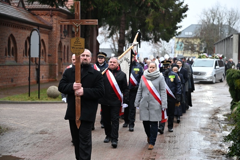 Pogrzeb bp. Werno w Koszalinie, cz. 2