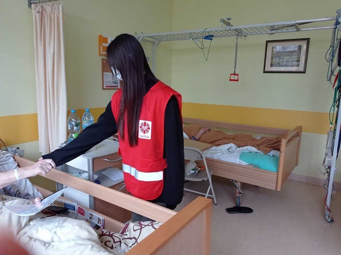 Wolontariusze SKC w hospicjum 