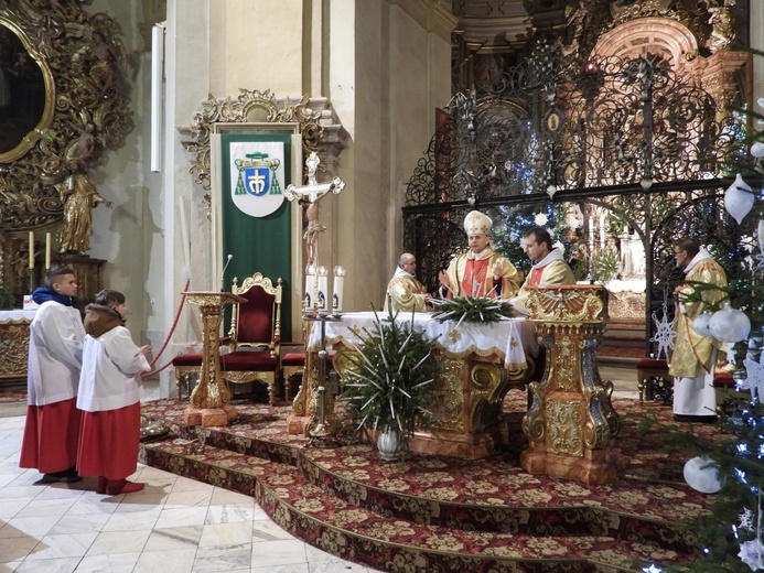 Pasterka służb mundurowych w Wambierzycach