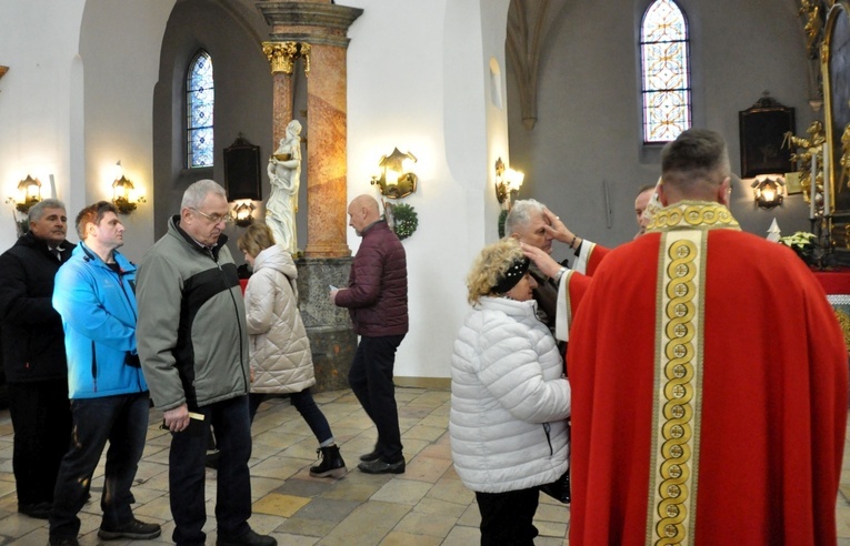 Pracujący za granicą przyjechali do Jemielnicy