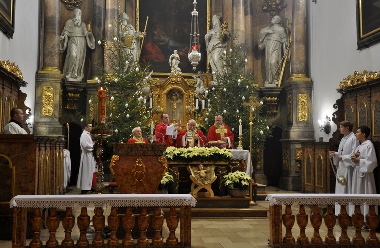 Pracujący za granicą przyjechali do Jemielnicy