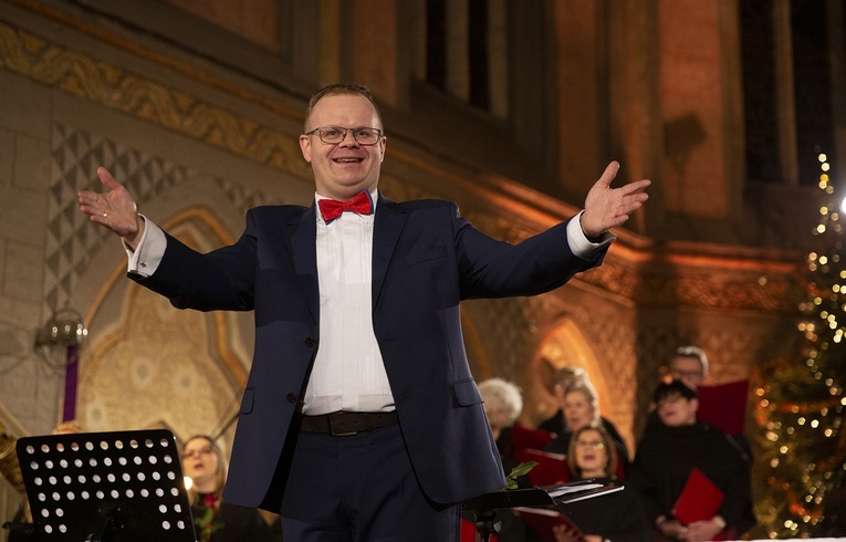 Charytatywny Koncert Bożonarodzeniowy, cz. 2