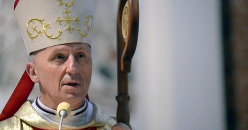 Bp Marek Solarczyk prosi o modlitwę za Benedykta XVI