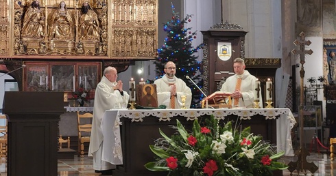 Eucharystii przewodniczył ks. Adam Jeszka, kapelan Pomorskiej Drogi św. Jakuba w archidiecezji gdańskiej.