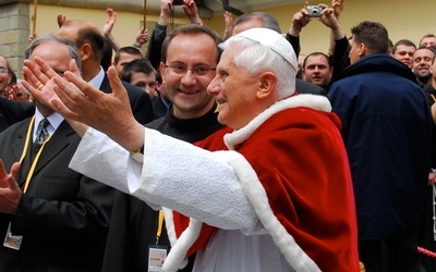 Bp Muskus o Benedykcie XVI: Dziękuję Bogu za jego przenikliwy umysł i wrażliwość mistyka