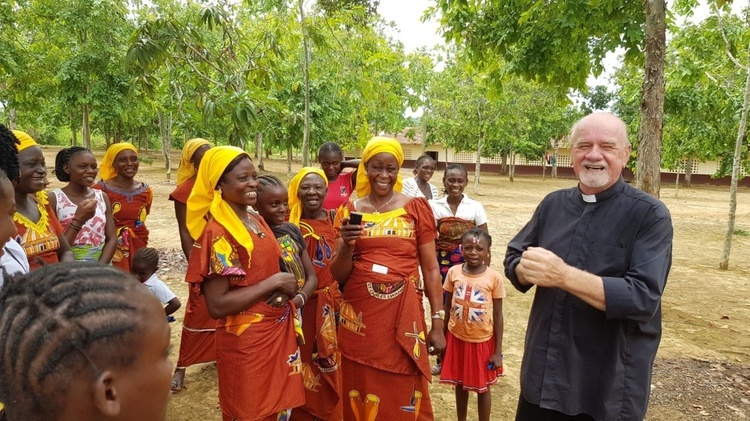 Biskup Jeż w Louvaku