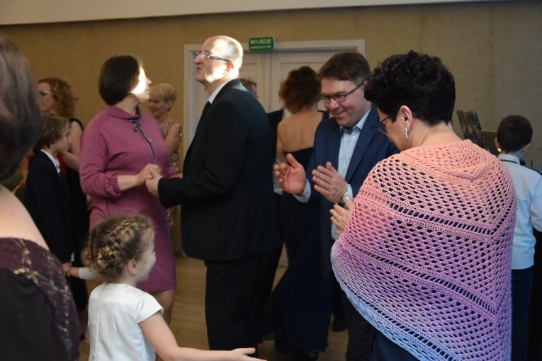 Karnawałowy Bezalkoholowy Bal w Skierniewicach 