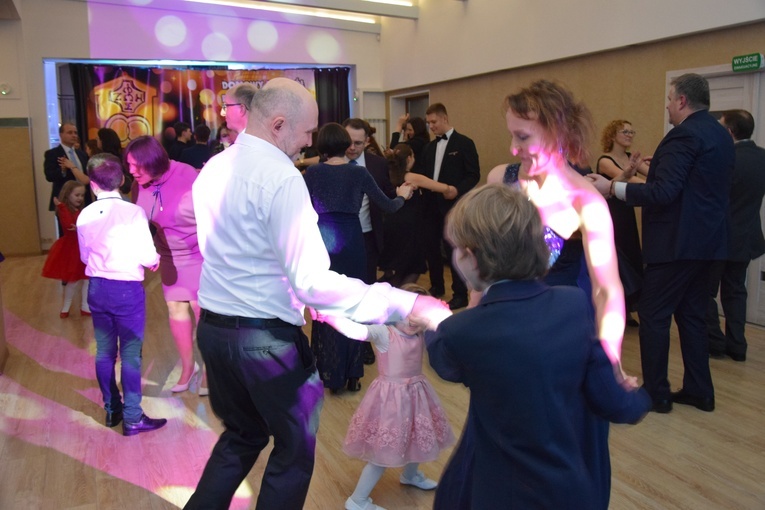 Karnawałowy Bezalkoholowy Bal w Skierniewicach 