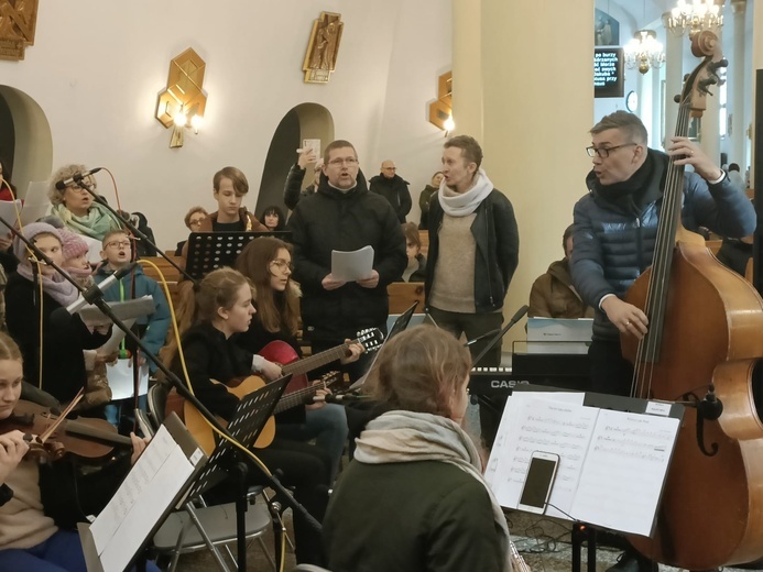 "Urwisy Maryi" znowu "dokazują"