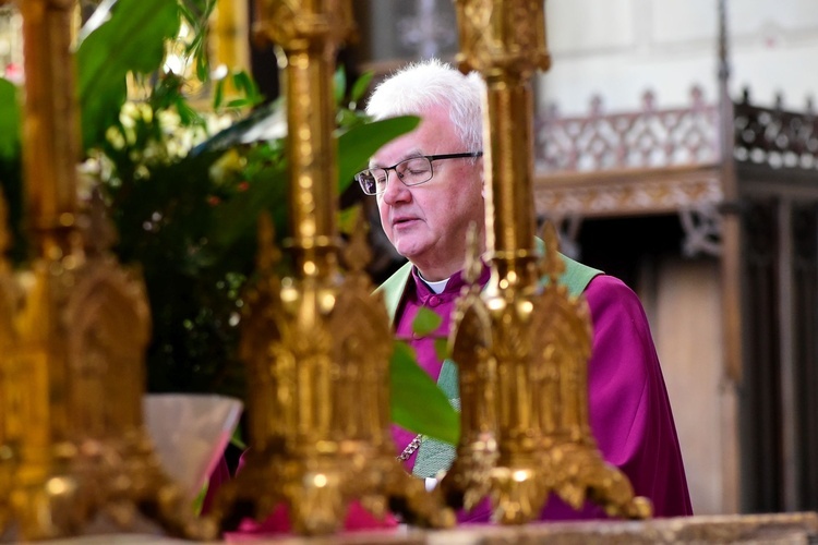 Frombork. Msza św. w 550. rocznicę urodzin Mikołaja Kopernika