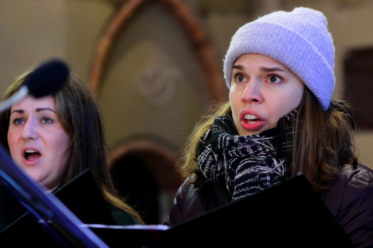 Frombork. Msza św. w 550. rocznicę urodzin Mikołaja Kopernika