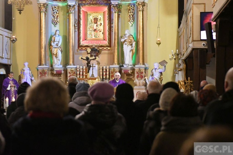 Zielonogórzanie pożegnali śp. ks. Mieczysława Dernia