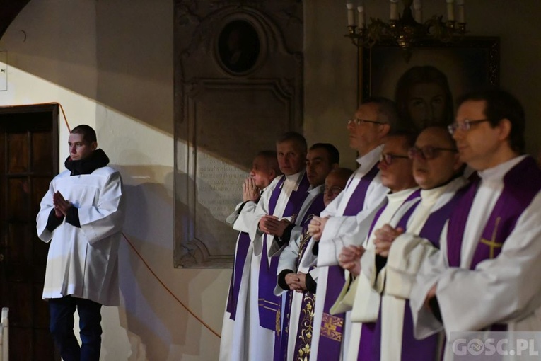 Zielonogórzanie pożegnali śp. ks. Mieczysława Dernia