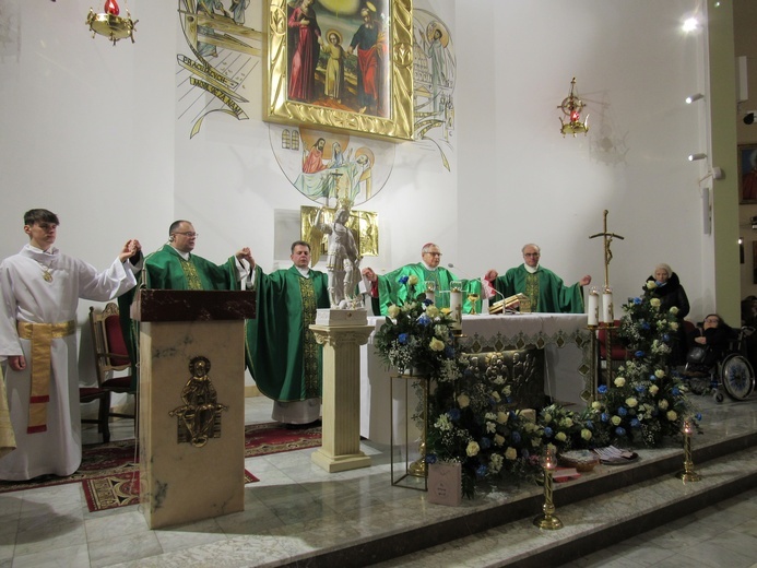 Podwórkowe Koła Różańcowe w Starej Wsi