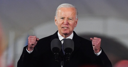 Joe Biden: Kijów dumnie się trzyma i jest wolny!