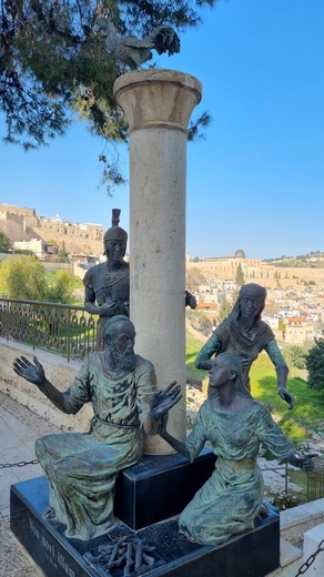 Pielgrzymka do Ziemi Świętej z bp. Adamem Bałabuchem