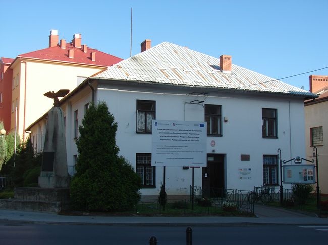 Nisko. Na kartach i fotografiach