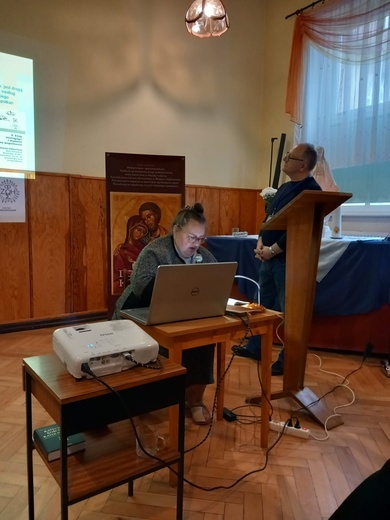 Pary z Domowego Kościoła poznawały struktury Ruchu Światło-Życie